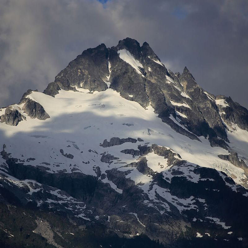 CA0571C003AA-08